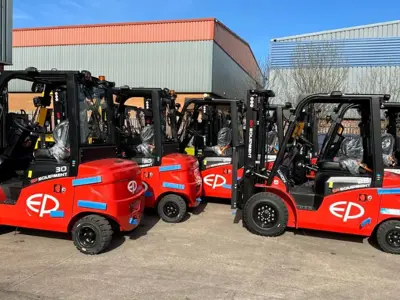 forktruck_solutions_ep_lithium_3_series-copy.webp